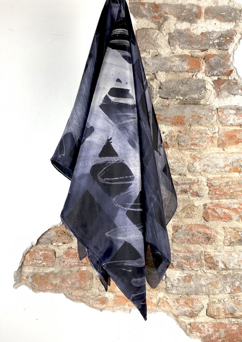 Zijden sjaal | Handbeschilderd | 180x90 cm | 100-353