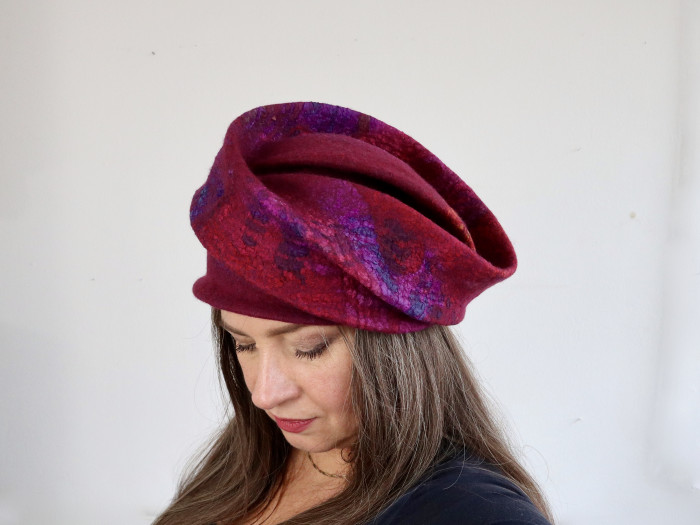  Zsofia and Ellen - Combine the art of hat making with silk painting