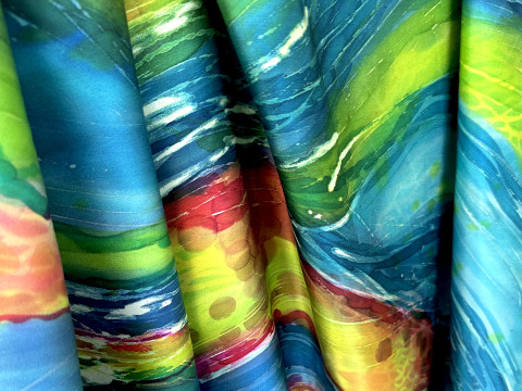 Colorful lining for a gown