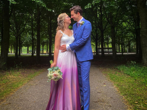 Hanneke's colorful wedding dress