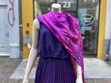 Festive Scarf for a Purple/Red Dress