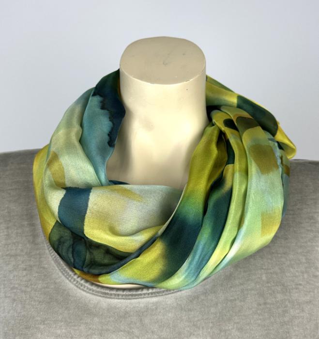 Zijden sjaal | handgeschilderd | 100-1047