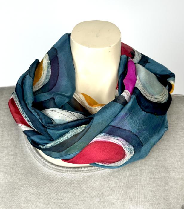 Zijden sjaal | handgeschilderd | 100-1049